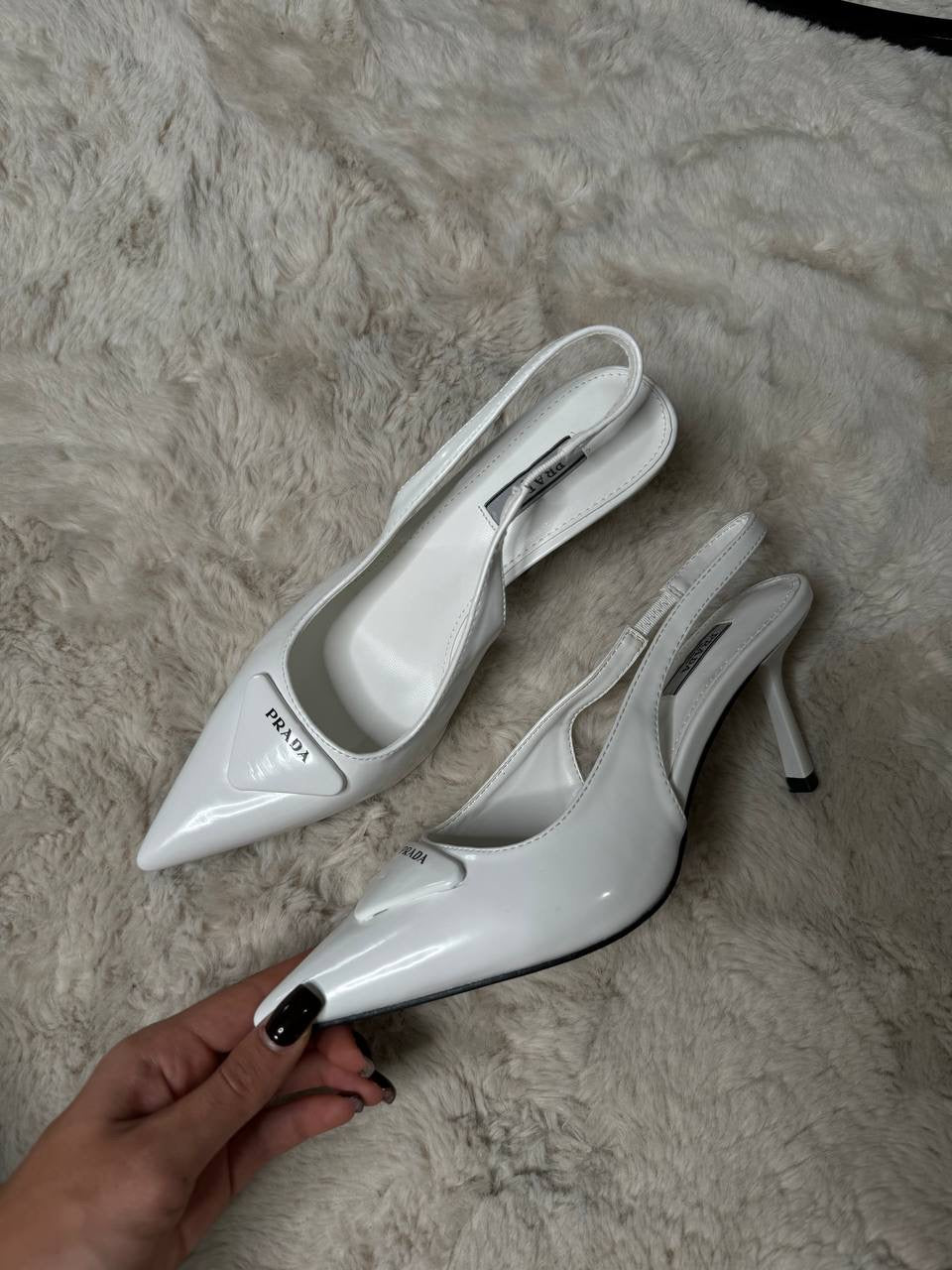 Talon prada blanc